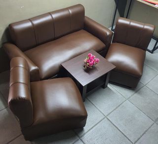 BRAND NEW !! BULCASTER BROWN LEATHER SOFA  WITH CENTER TABLE URATEX FOAM / cod only !!!