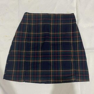 Brandy Melville Cara Skirt