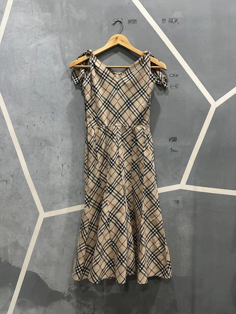 Nova check deals dress