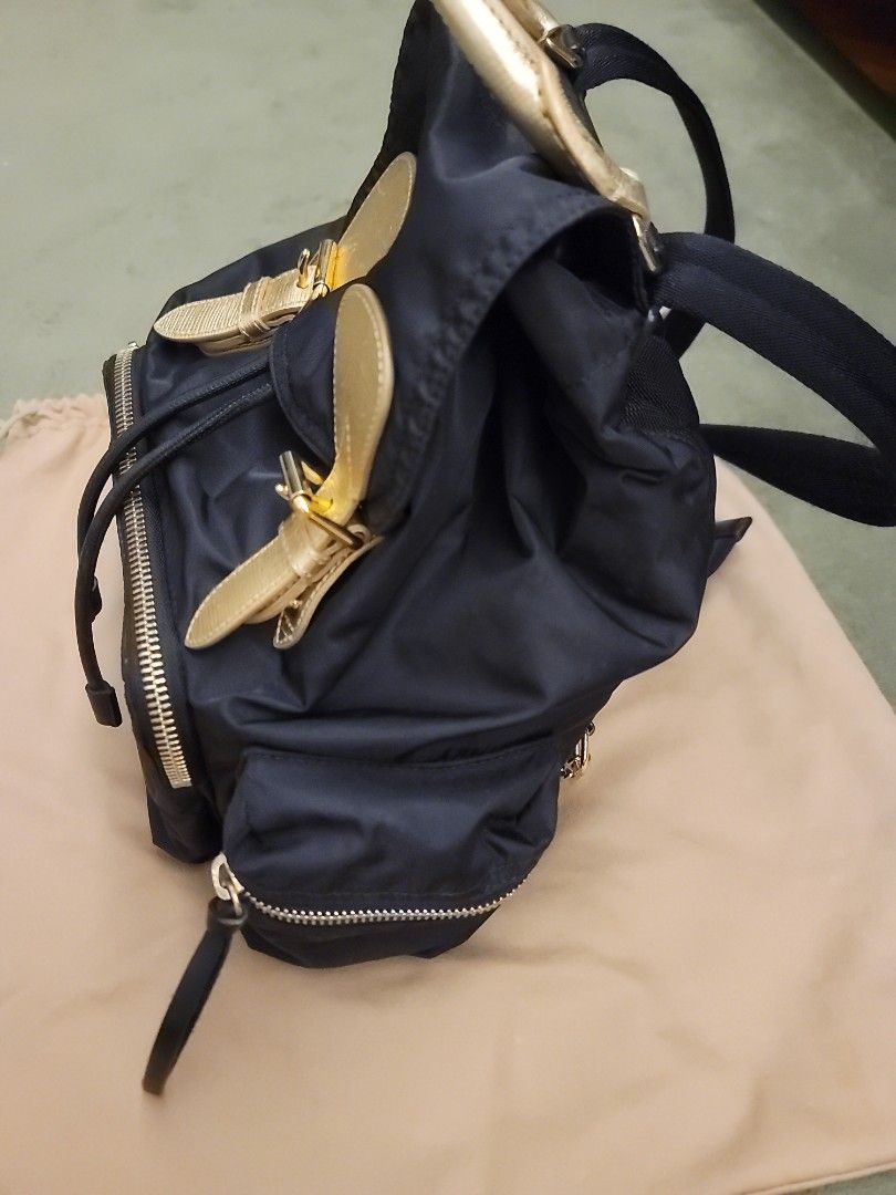 Burberry Prorsum Nylon MD Rucksack Black Gold Blackpack