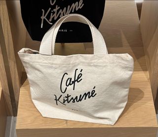 （分類：）位於 。 由 karicekarice 提交（商品編號 1252279393，圖片 1）。簡介： 。