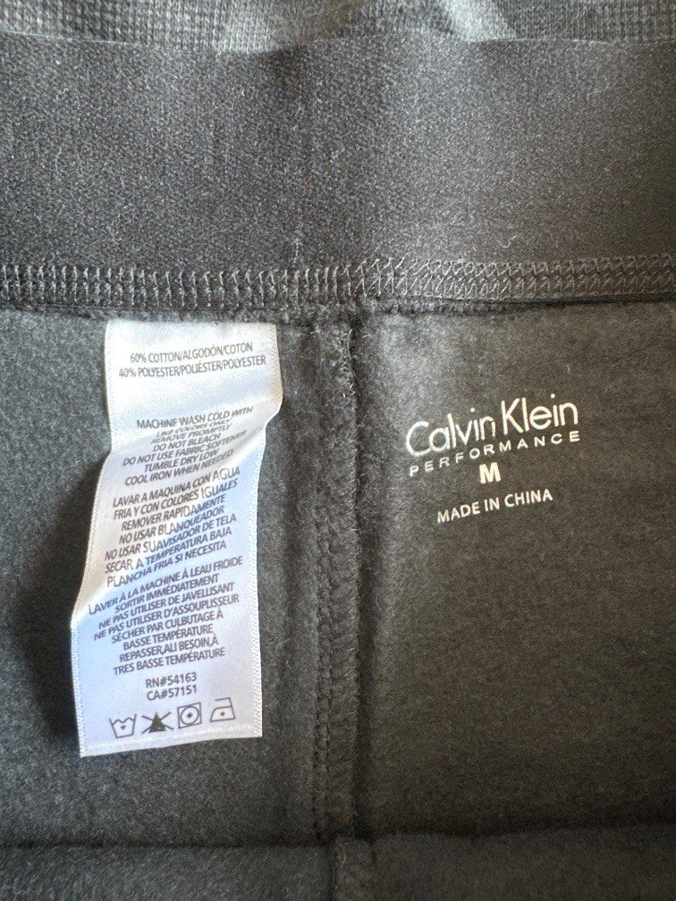 Calvin Klein Sweat Pants M, Men'S Fashion, Bottoms, Joggers On Carousell