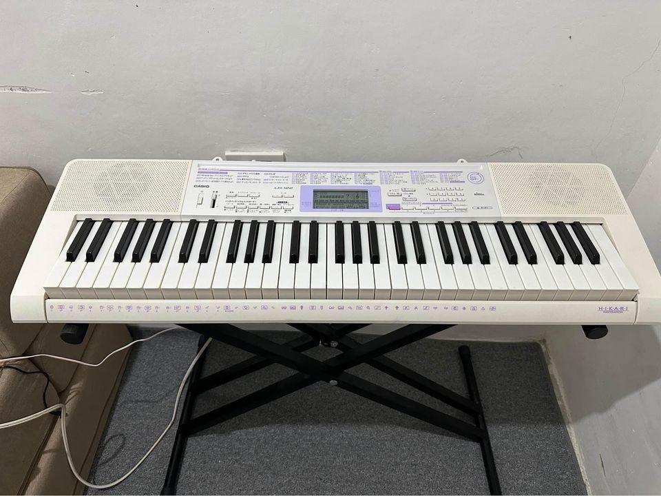 Casio LK-122 Electronic Keyboard 61 Standard Key Optical