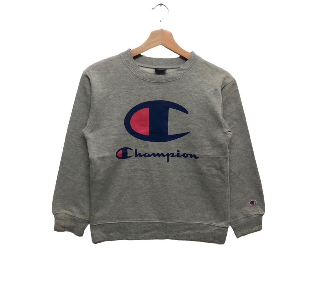 Champion sweater outlet logo 60