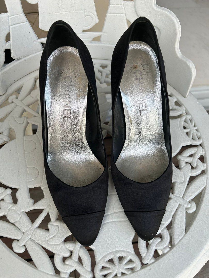 White chanel heels outlet