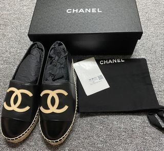 Chanel黑色羊皮絲絨米色LOGO經典漁夫鞋 草編鞋