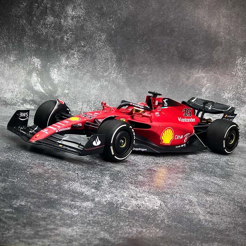 Miniature BBR Ferrari F1-75 – Leclerc – Vainqueur Bahrain GP 2022 – Échelle 1/18