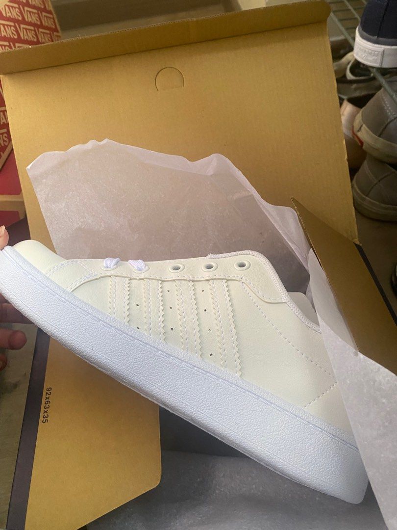 checkers shoe, Men's Fashion, Footwear, Sneakers on Carousell