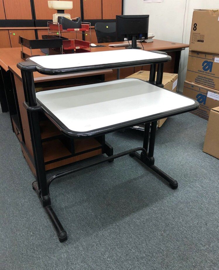 Computer server table discount