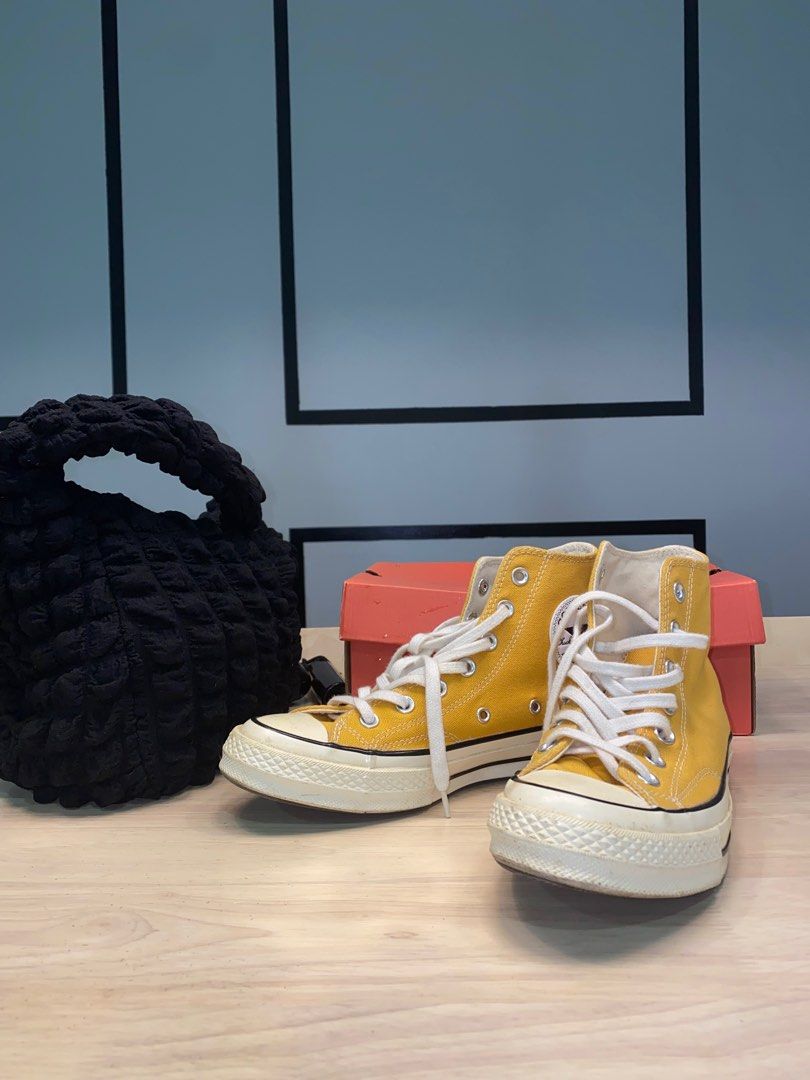 Converse 197s hotsell yellow high