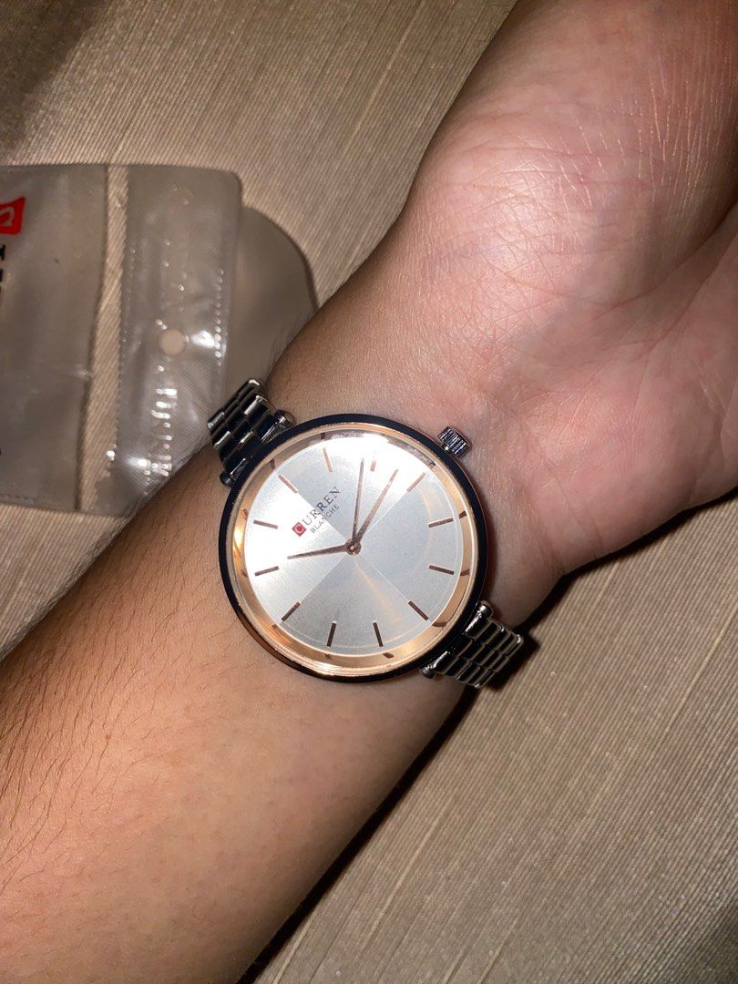 Curren wrist watch (Category: Women's Watches) located in Cavite. Submitted by the.selective_ (Listing ID 1252378909, Image 2). Description: Had this adjusted to 6inches / 16 inches. Still have the spare band para mapa repair if need to be longer. RFS: Decluttering.
