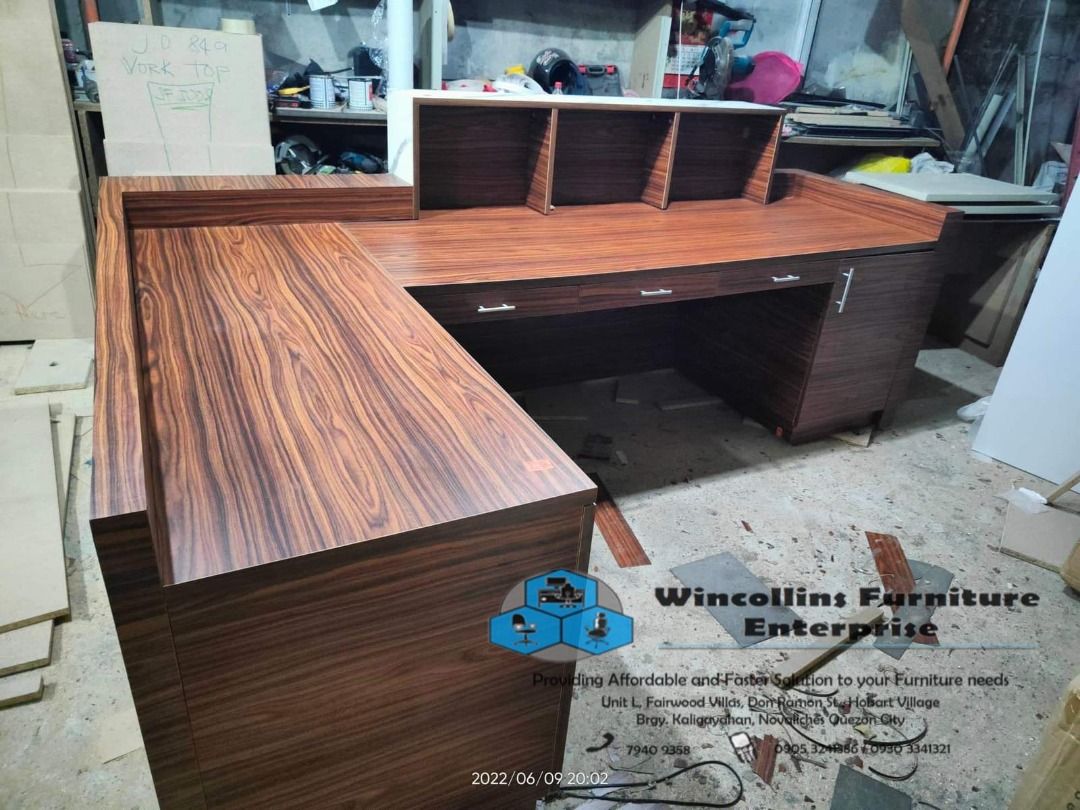 Customized Lshape reception table in Laminated finish counter top and