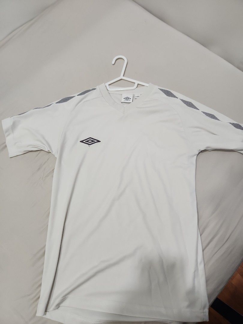 umbro dri fit t shirt