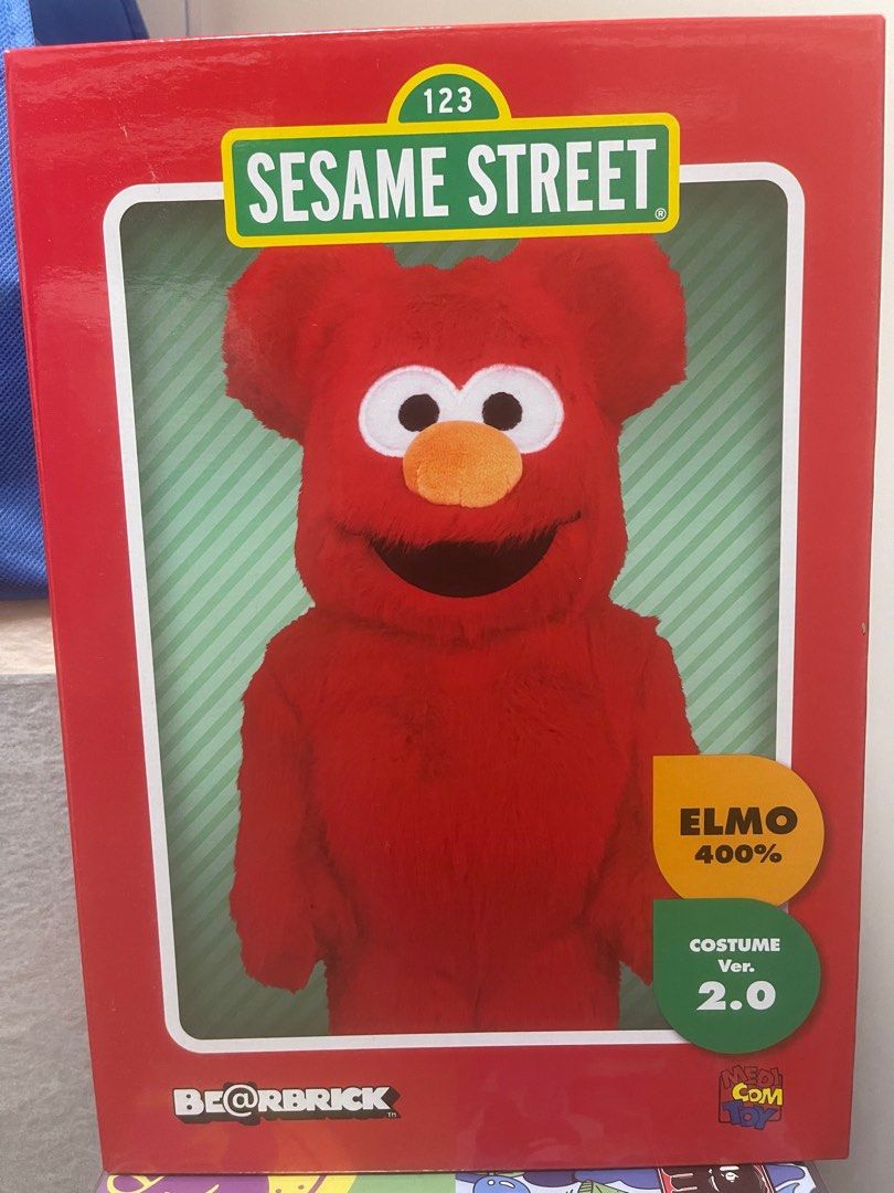 Elmo Costume Ver.2.0 400% bearbrick, 興趣及遊戲, 玩具& 遊戲類