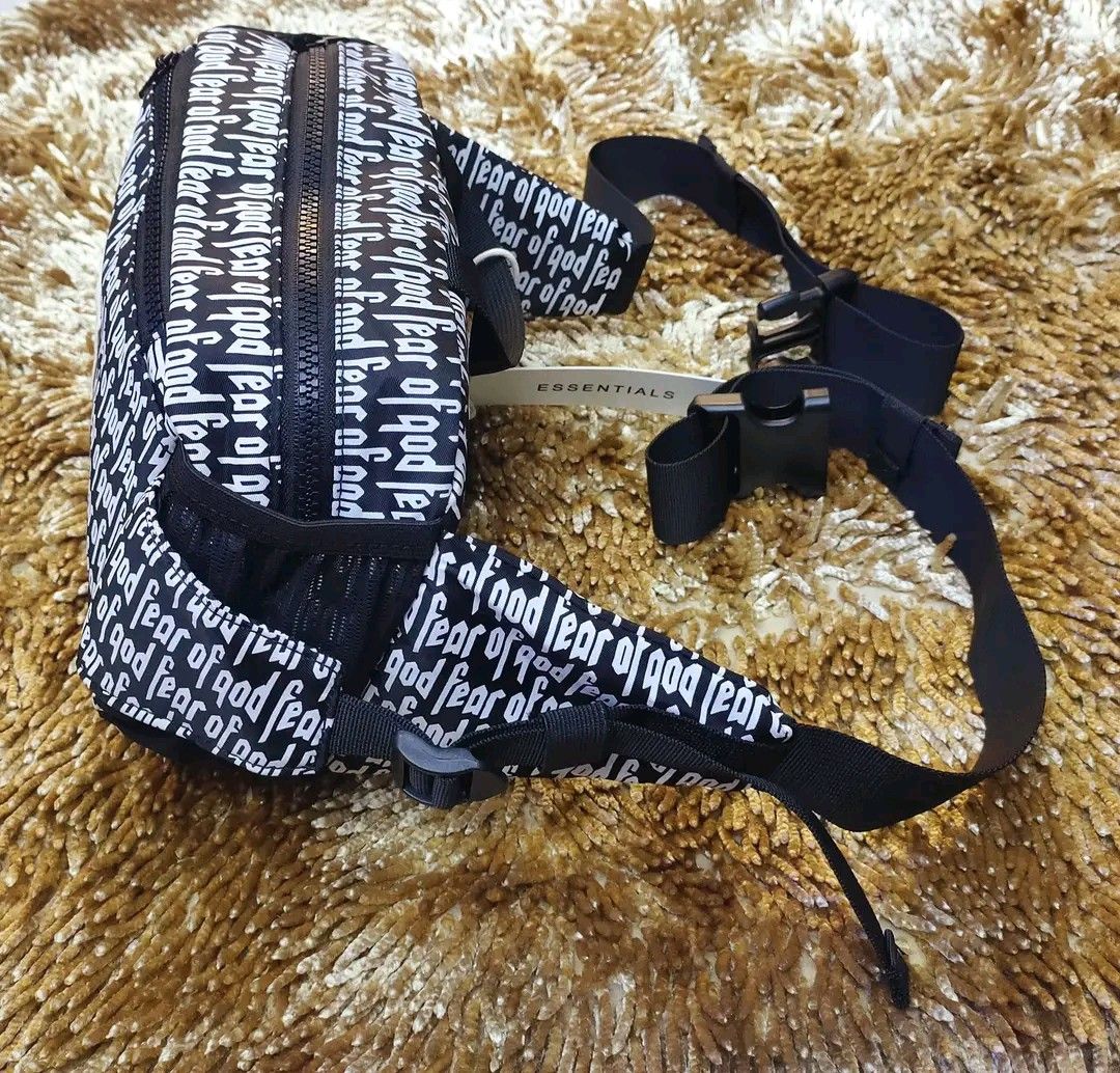 Fear of god fanny pack outlet