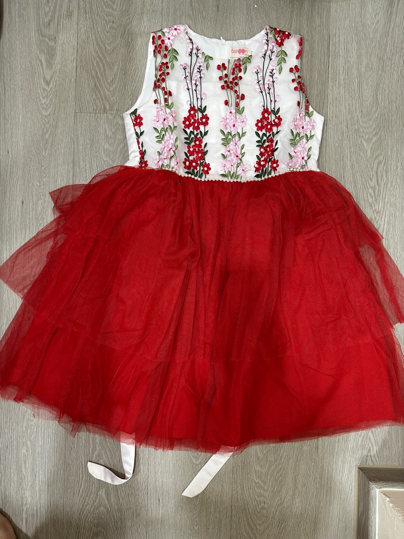 Red colour shop baby frock