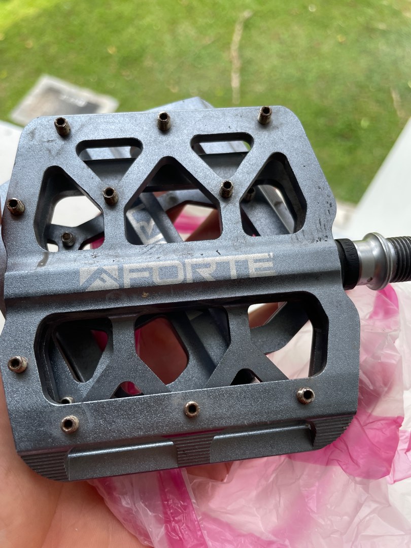 Forte bike pedals deals