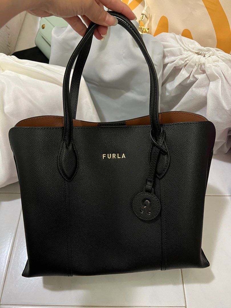 Furla Vittoria Tote www.lips mag