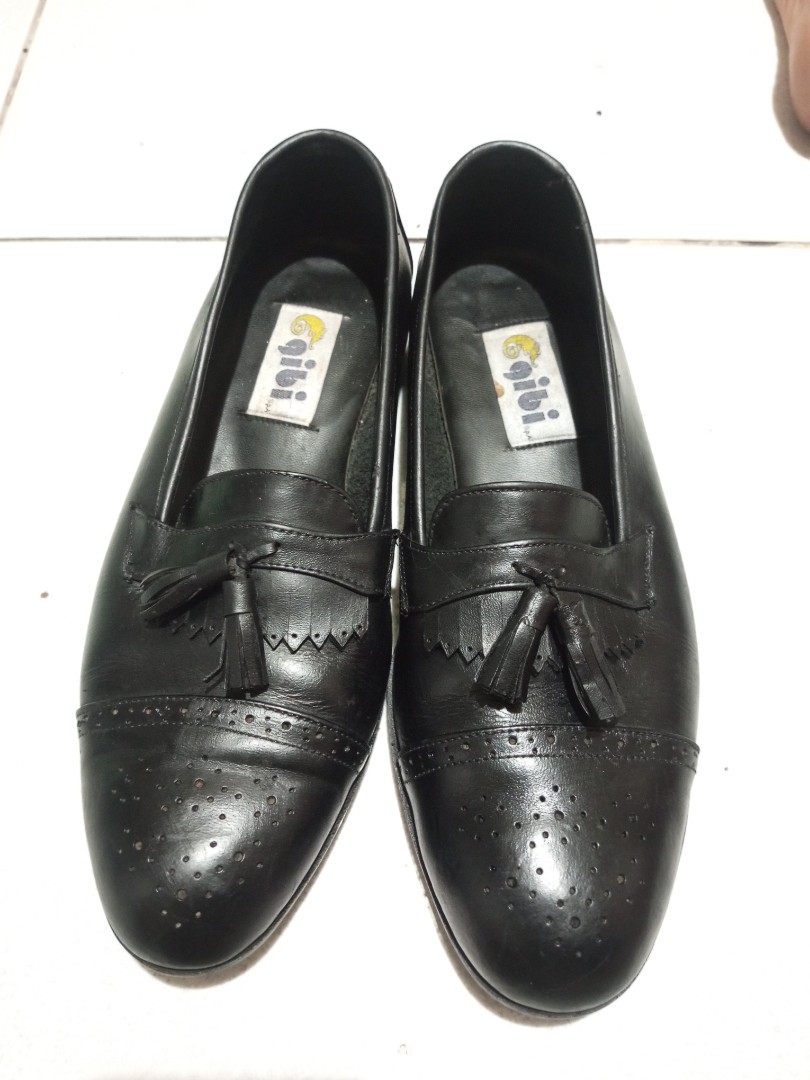 GIBI LOAFERS MENS on Carousell