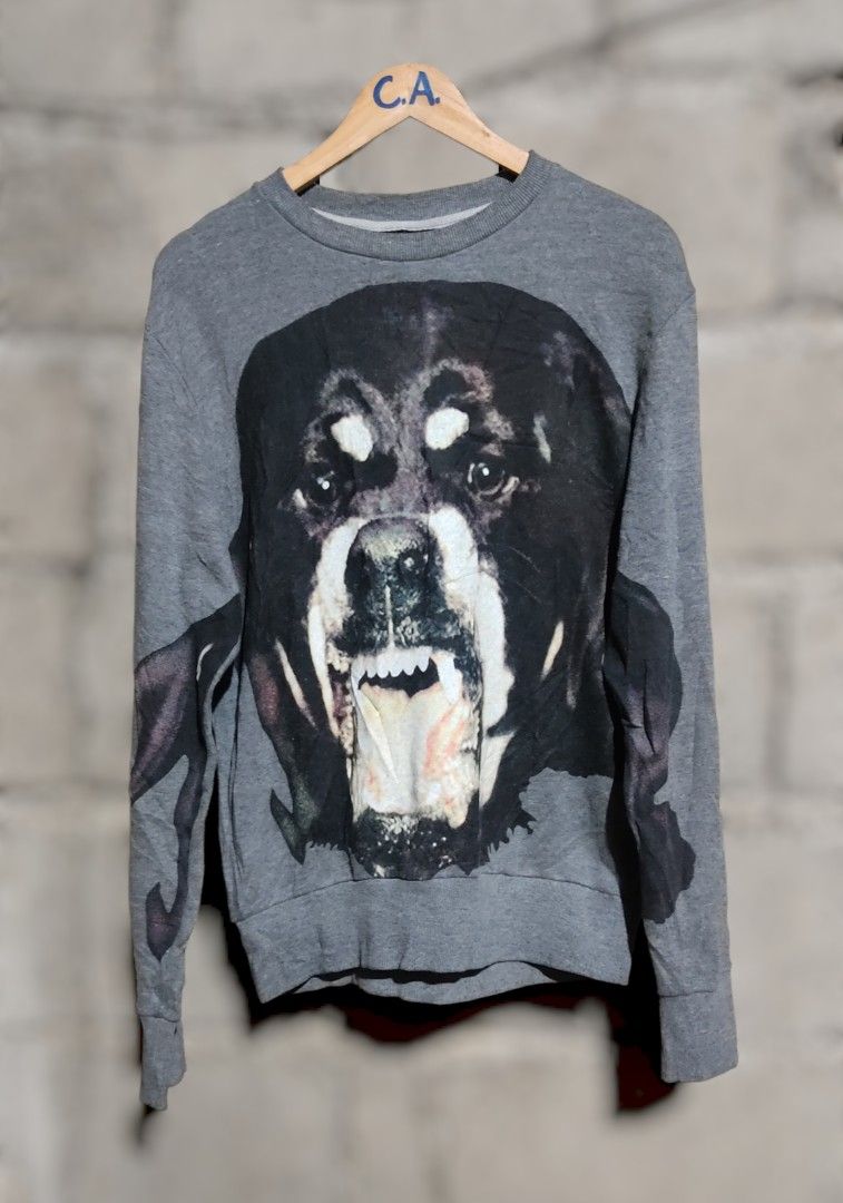 GIVENCHY ROTTWEILER SWEATER