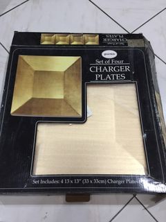 Gourdo’s Charger plates set of 4