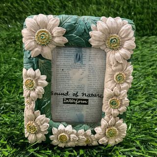 Green Resin Embossed White Sunflower Mini Picture Frame 4” x 3” inches - P199.00