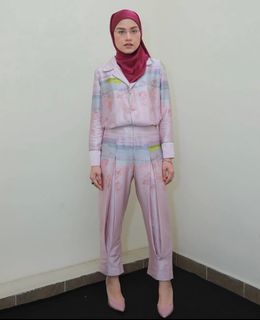 (Category: ) located in . Submitted by hasriza13 (Listing ID 1252308532, Image 1). Description: .