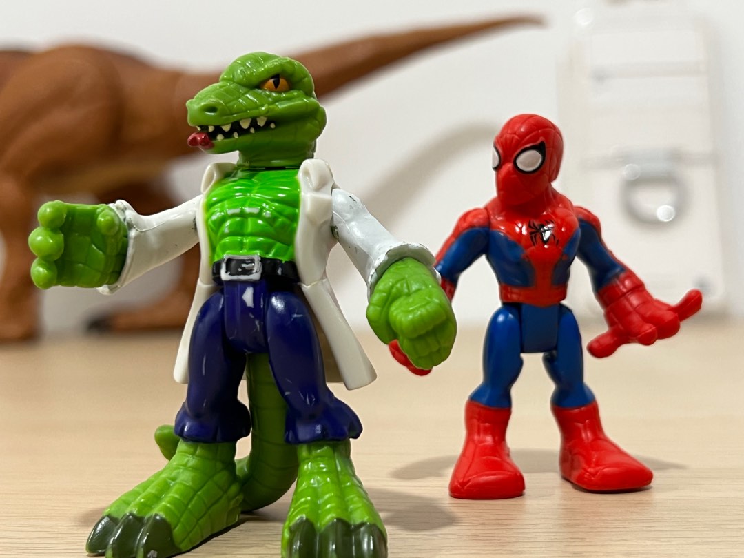 Hasbro super shop hero