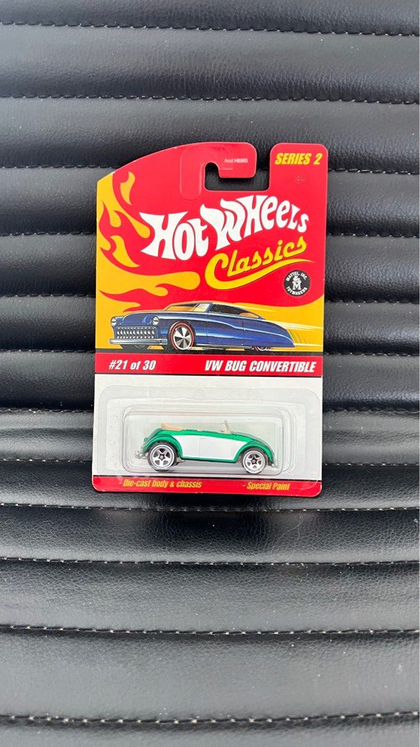 Hot Wheels Volkswagen Beetle Convertibles Spectra Chrome/ Green