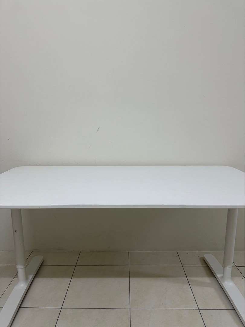 IKEA Bekant Desk White 160x80cm, Furniture & Home Living, Furniture