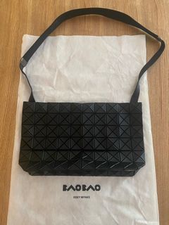 ISSEY MIYAKE BAO BAO Sling bag, Luxury, Bags & Wallets on Carousell