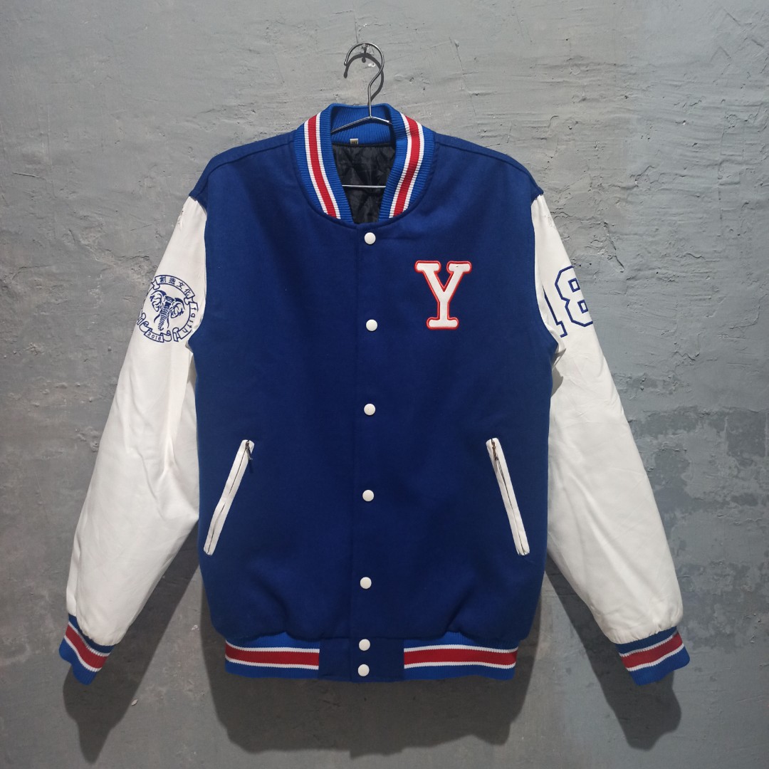 Jaket Varsity on Carousell