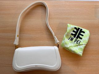 （分類：）位於 。 由 eric999eric 提交（商品編號 1252259253，圖片 1）。簡介： 。