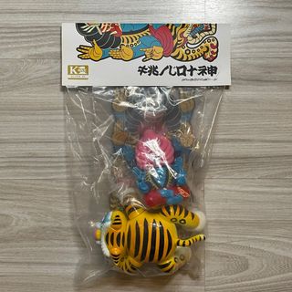 （分類：）位於 。 由 daveyyin 提交（商品編號 1252315947，圖片 1）。簡介： 。