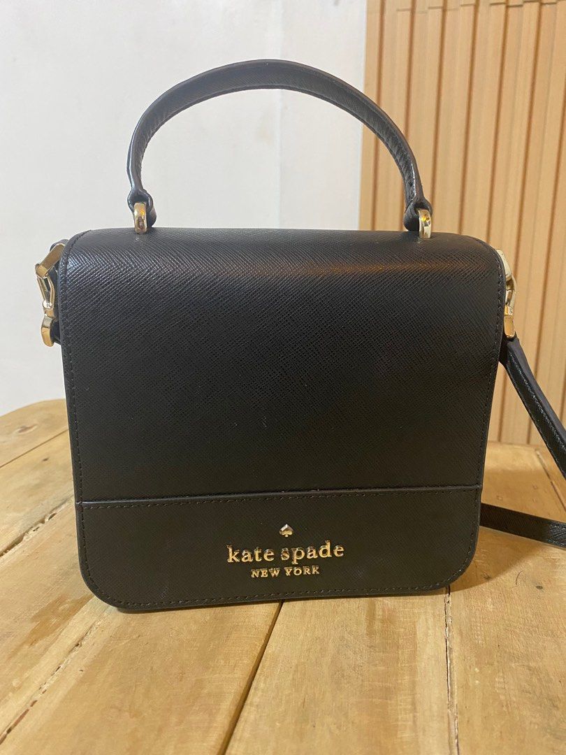 Kate Spade Staci square crossbody bag with paper bag, Luxury, Bags &  Wallets on Carousell