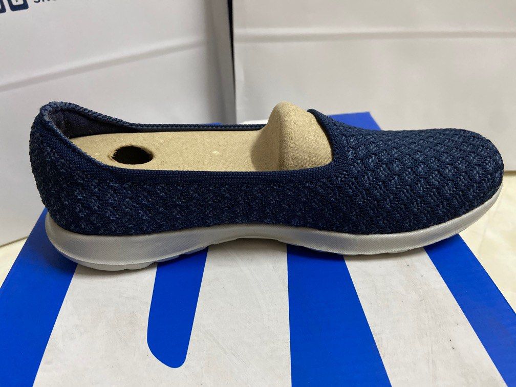 kechers Women Gowalk Women s Fashion Footwear Sneakers on Carousell