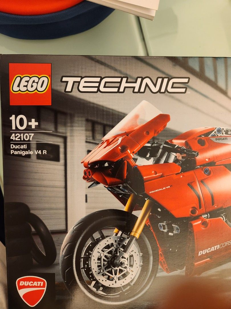 42107 lego