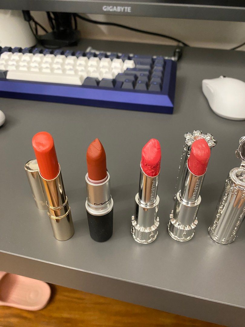 Lipstick super worth it BUNDLE!!! (Category: Makeup) located in Manila. Submitted by berieltan (Listing ID 1252286860, Image 2). Description: Opera #03 (jap brand) MAC devoted to chili Jill stuart 113(jap brand) Jill stuart 04(jap brand) All original and originally worth total of around 5k Free maybelline mascara(used).