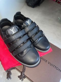 Size 8.5 Louis Vuitton X408 LED Fiber Optic, Luxury, Sneakers & Footwear on  Carousell