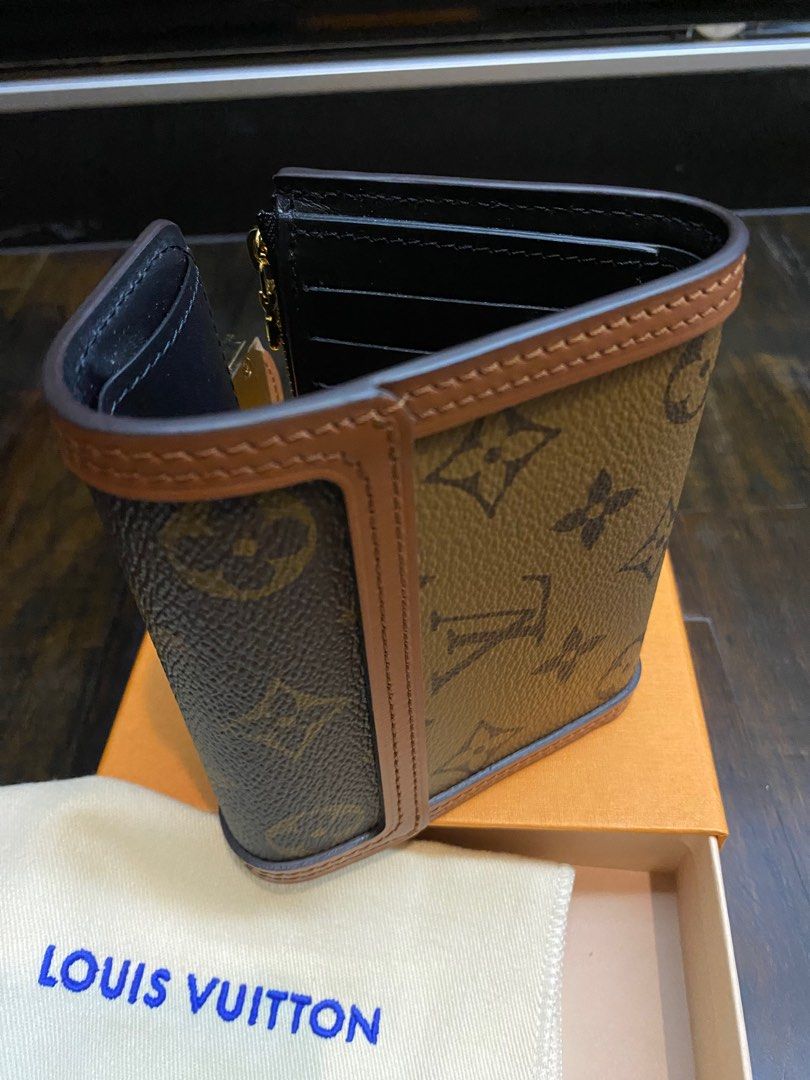 Quick deal $1.15k* LV Dauphine Compact Wallet , Luxury, Bags & Wallets on  Carousell