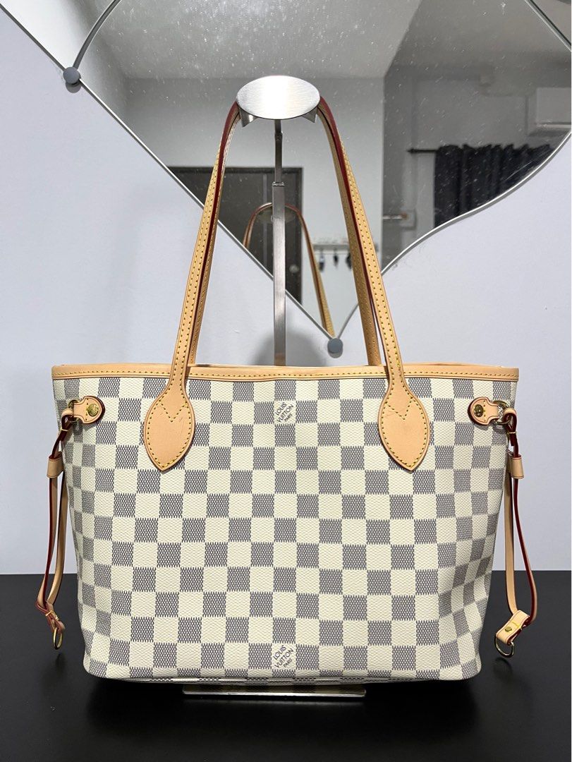 LV Neverfull Damier Azur PM Size, Women's Fashion, Bags & Wallets, Tote  Bags on Carousell