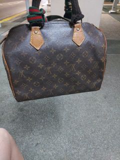 Louis Vuitton Handbags: How to Simple-Wrap Handles to Protect Vachetta  Leather, Scarf Twilly Bandeau 