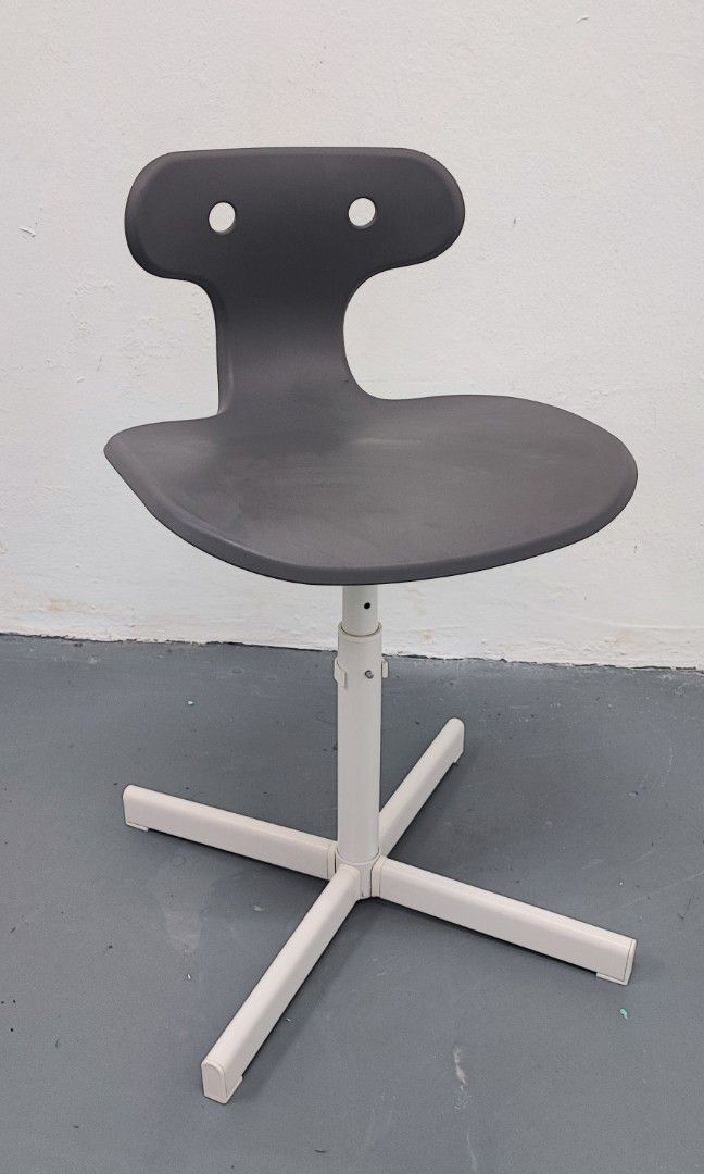 Molte chair shop