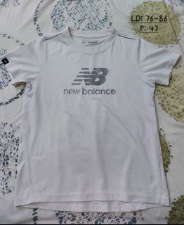 New Balance White Tshirt Sports Kaos Olahraga Putih not Nike Adidas Puma