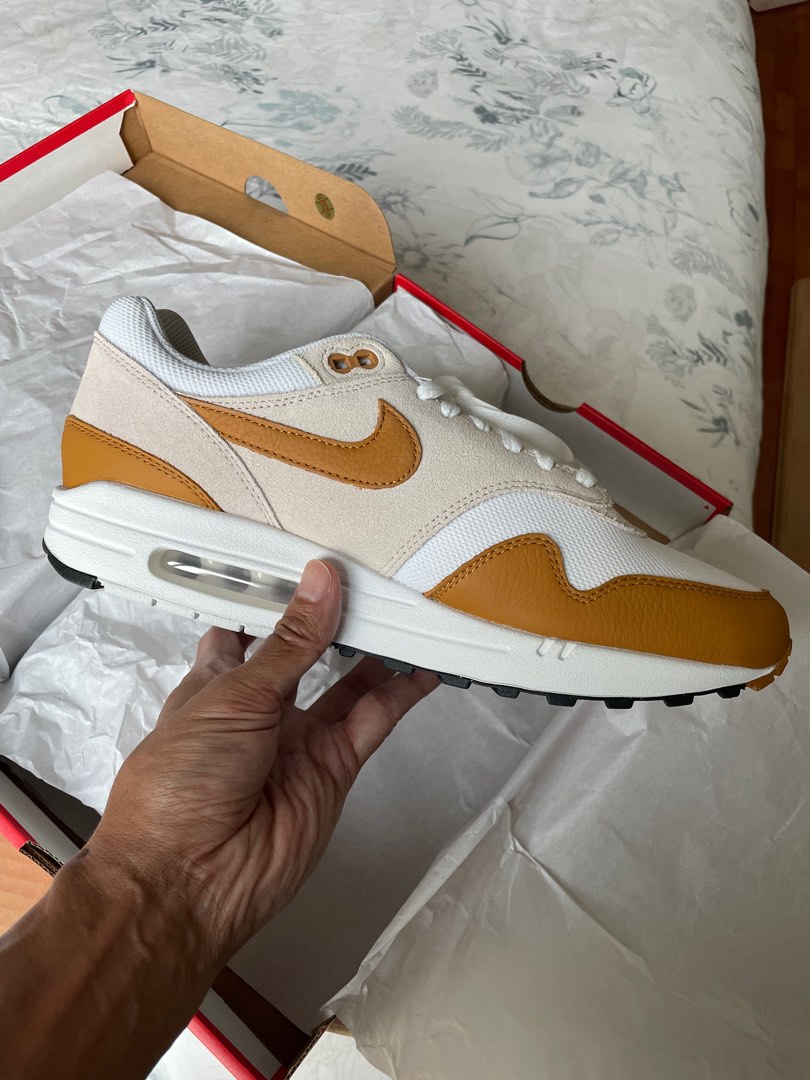 Nike air clearance max 1 bronze