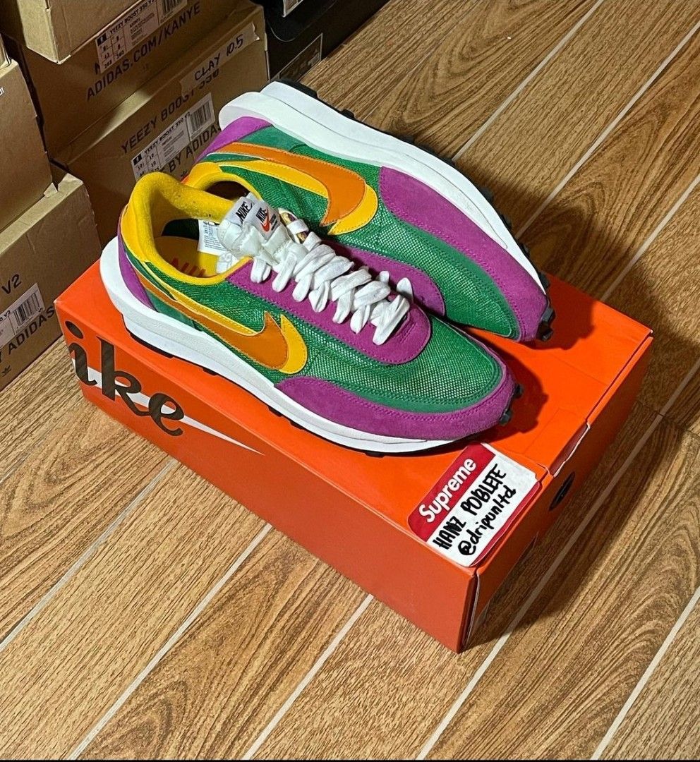 sacai pine green on feet