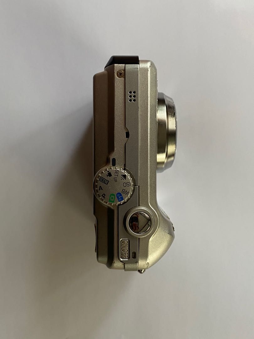 Nikon coolpix P2 digicam, Photography, Cameras on Carousell