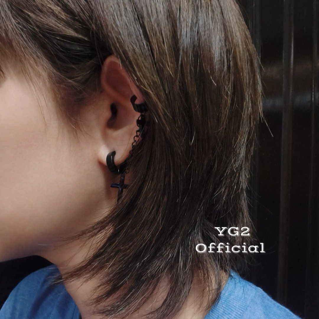 NON PIERCING Double Cross Stainless Steel Short Chain Ear Clip