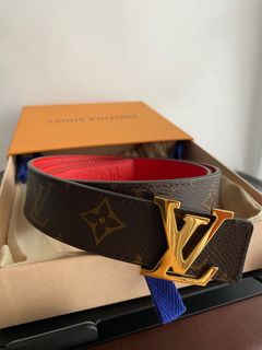 (Category: ) located in . Submitted by declutteringluxuryitems (Listing ID 1241056312, Image 1). Description: .