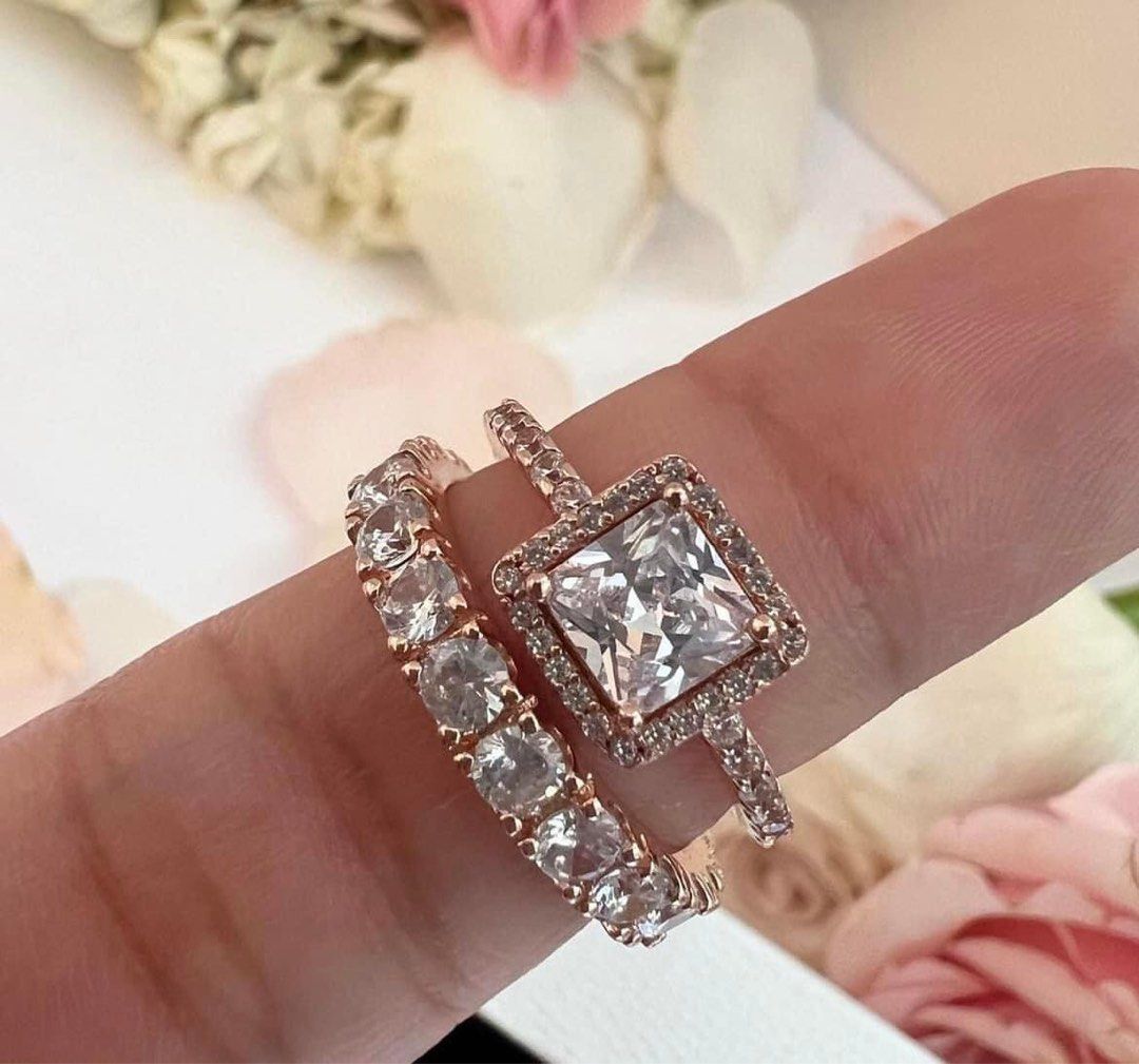 Pandora square deals halo ring